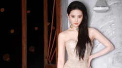 刘亦菲抹胸长裙 高清美女壁纸