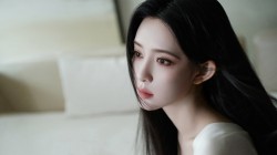 长发侧脸美女孟子义超清壁纸