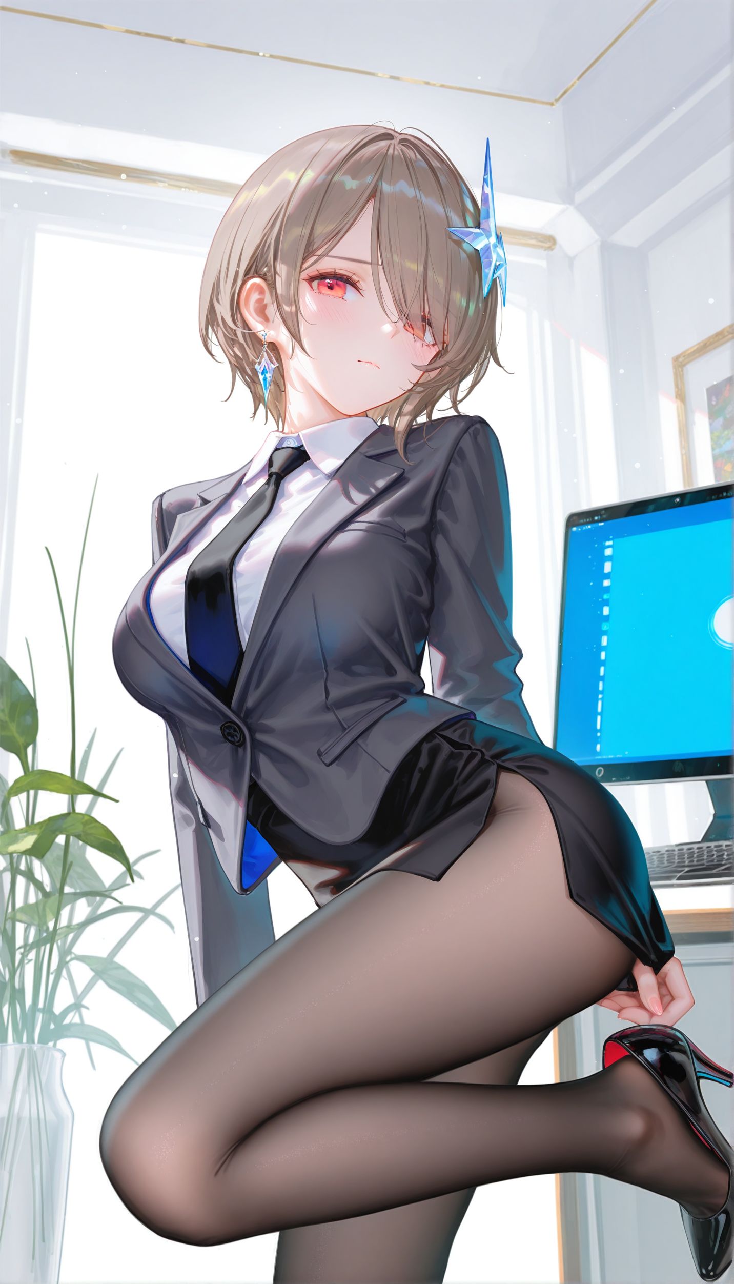 丽塔职业装。喜欢黑丝还是渔网呢 崩坏三